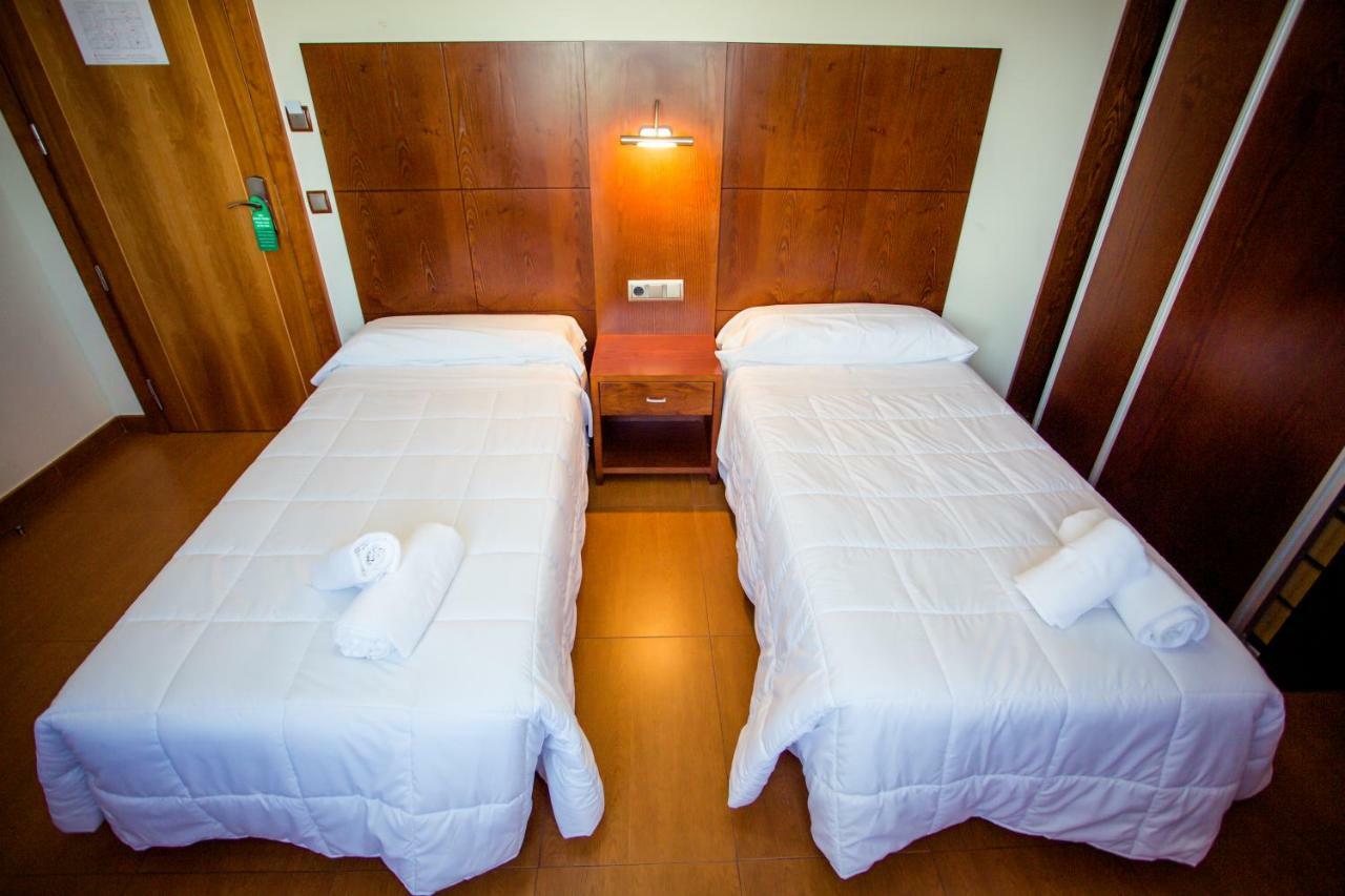 Hotel Villa De Cárcar מראה חיצוני תמונה
