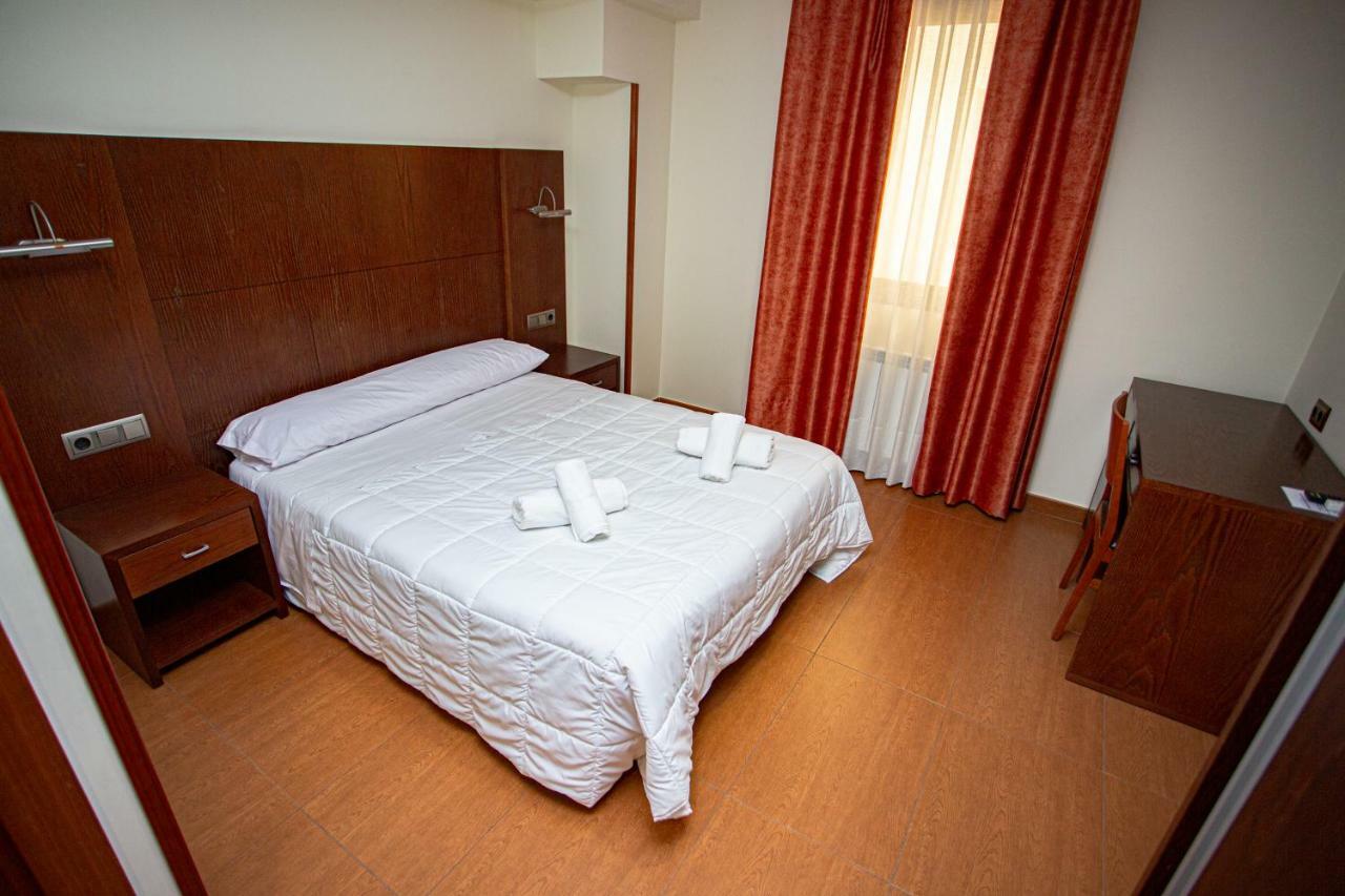 Hotel Villa De Cárcar מראה חיצוני תמונה