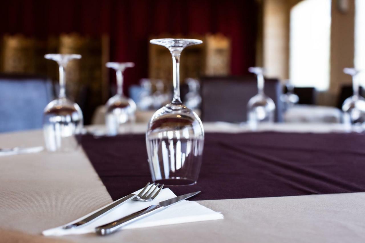 Hotel Villa De Cárcar מראה חיצוני תמונה