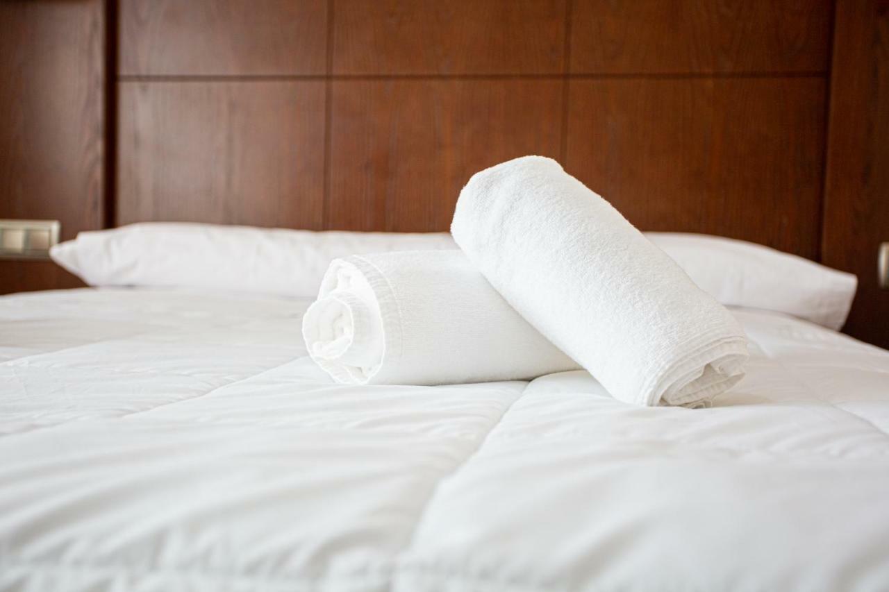 Hotel Villa De Cárcar מראה חיצוני תמונה